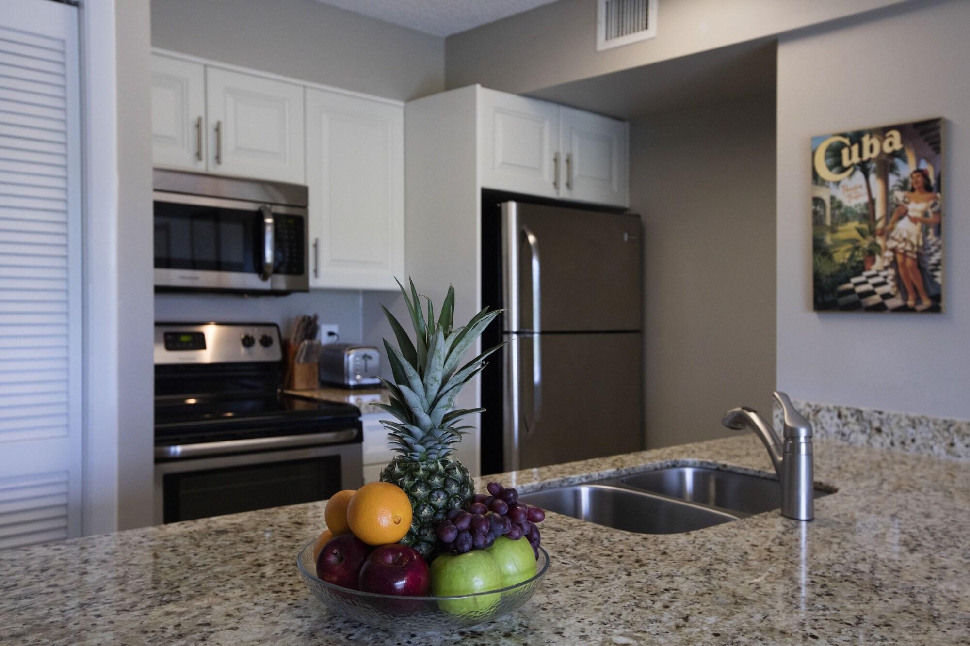 Ocean Pointe Suites At Key Largo Exteriör bild