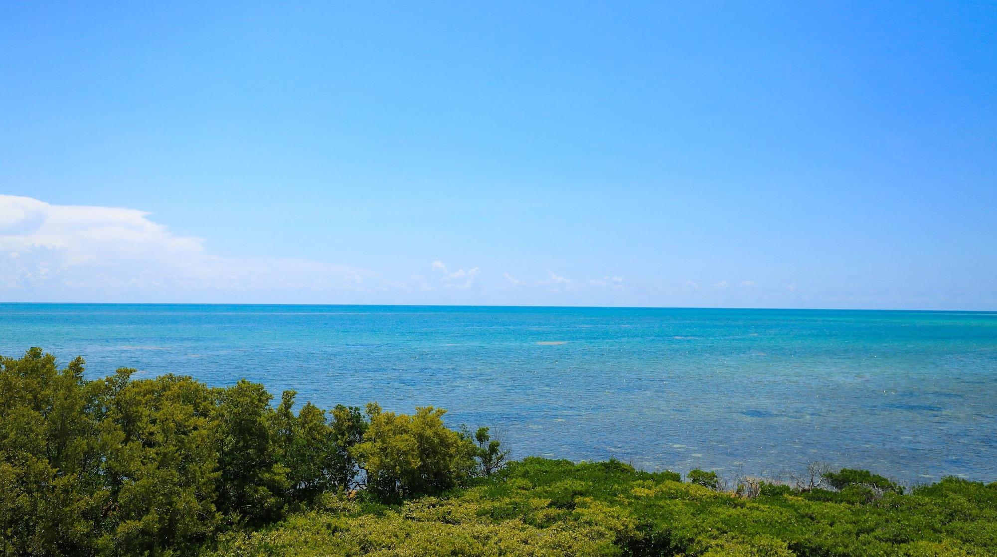 Ocean Pointe Suites At Key Largo Exteriör bild