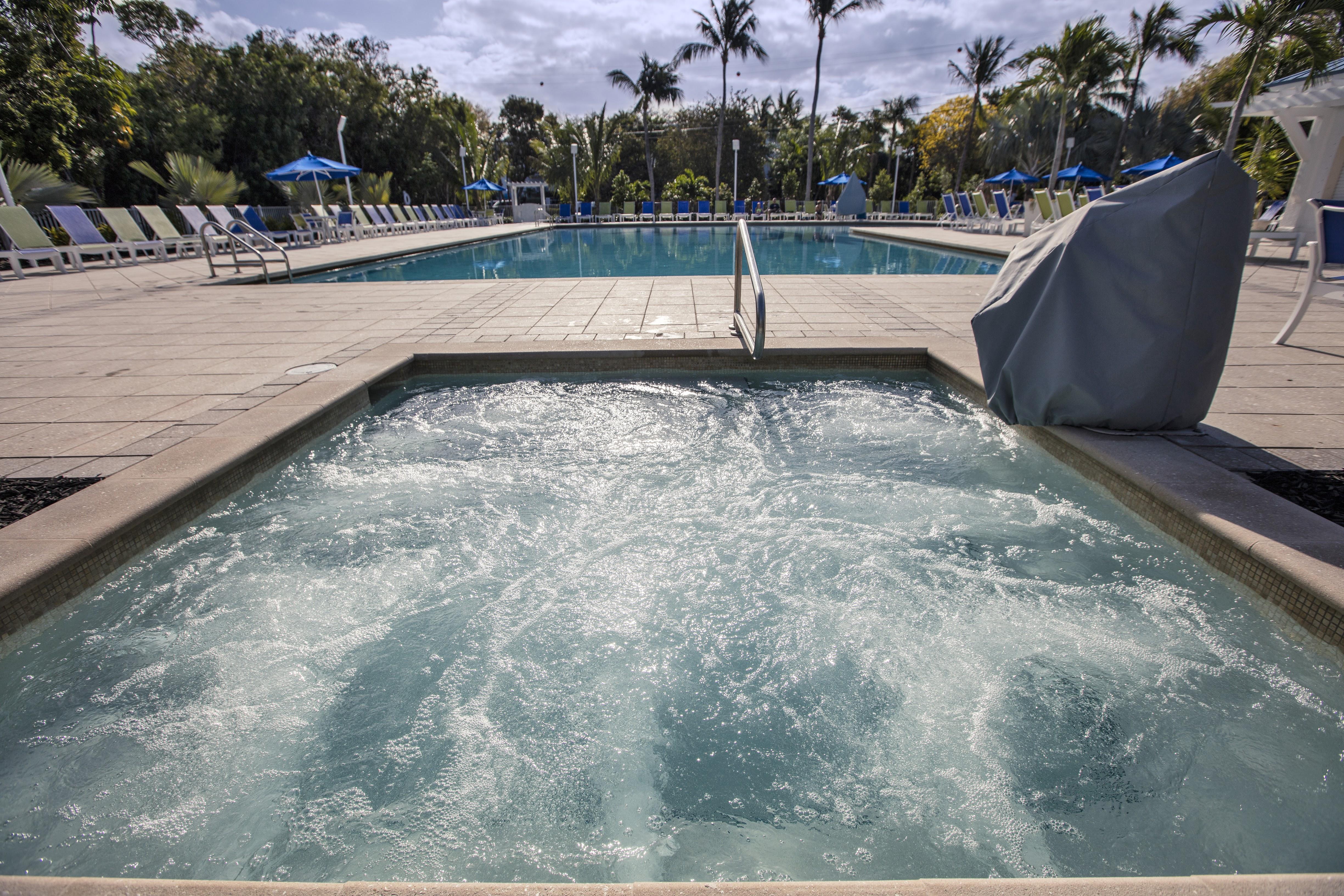 Ocean Pointe Suites At Key Largo Exteriör bild